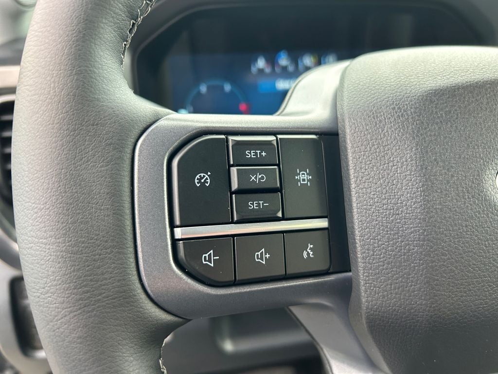 2026 Ford F-550SD DRW