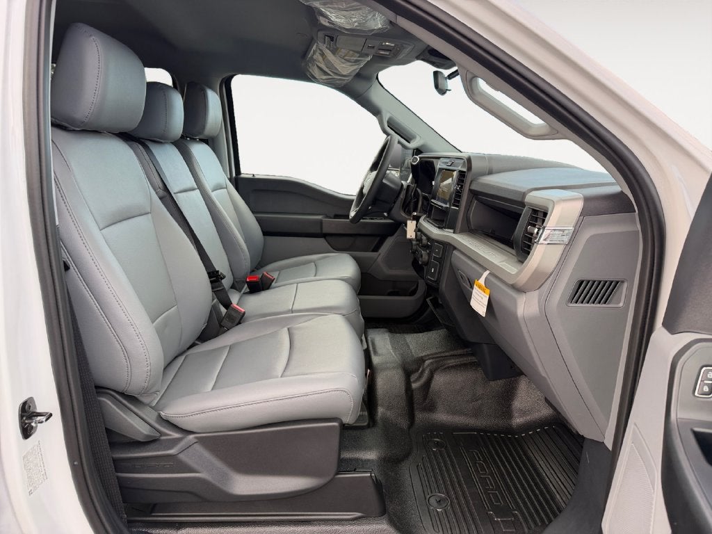 2027 Ford F-550SD XL DRW