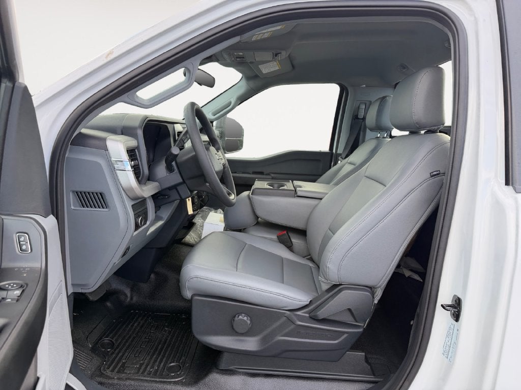 2027 Ford F-450SD XL DRW