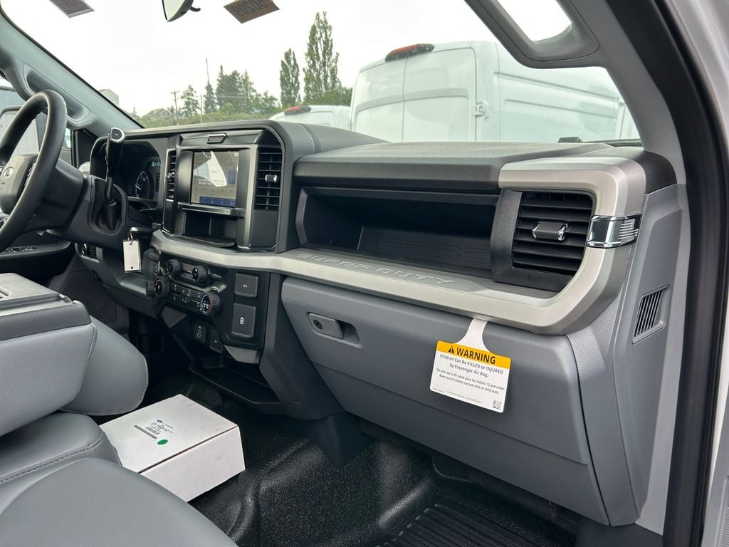 2025 Ford F-550SD XL DRW