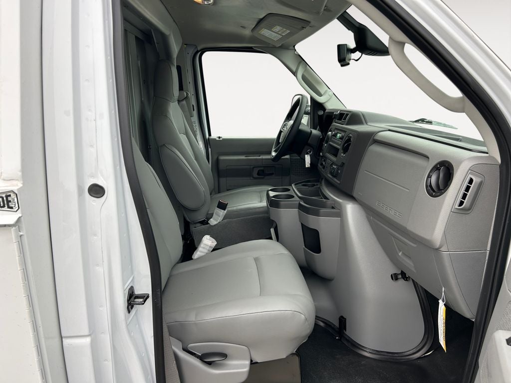 2026 Ford E-350 KUV Base Cutaway