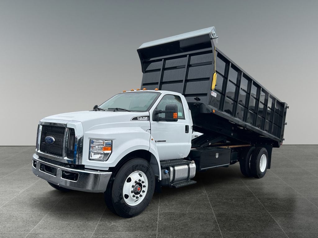 2026 Ford F-750SD Base