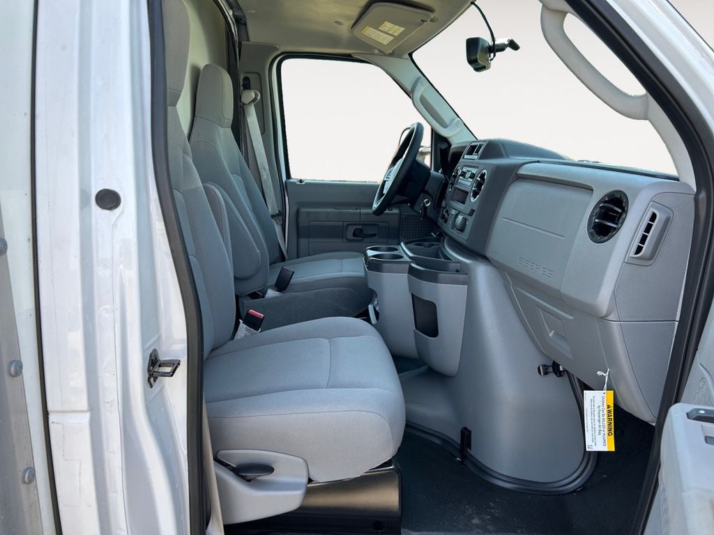 2025 Ford E-450SD Base