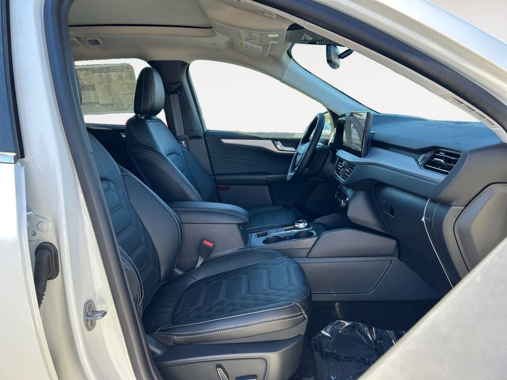 2024 Ford Escape Plug-In Hybrid Base