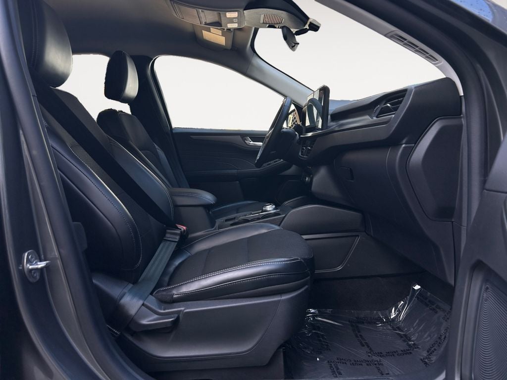 2025 Ford Escape Plug-In Hybrid Base