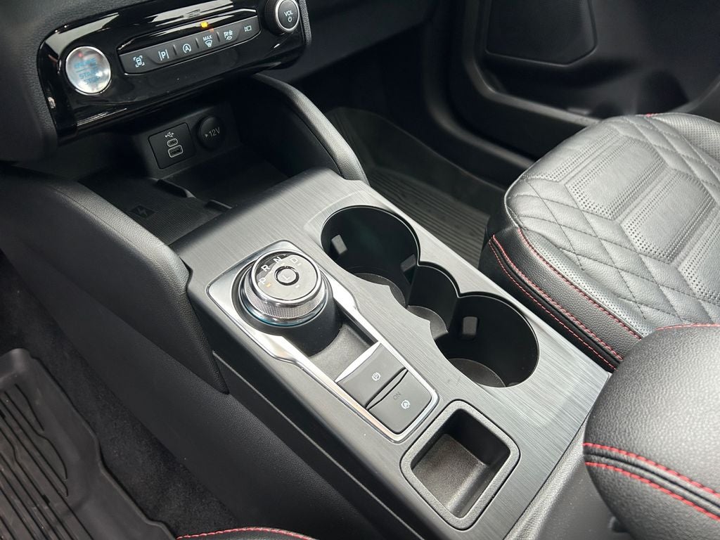 2024 Ford Escape ST-Line Elite