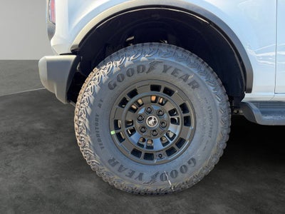 2026 Ford Bronco Big Bend Ford Custom Garage