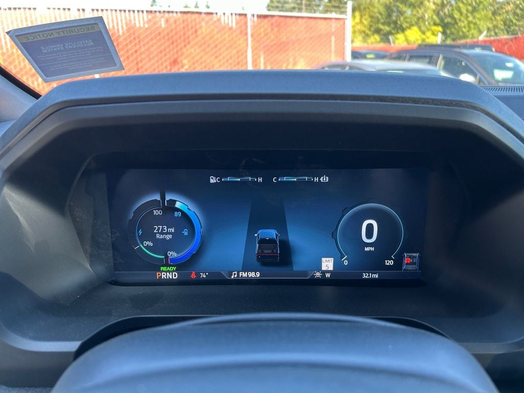 2025 Ford F-150 Lightning Lariat