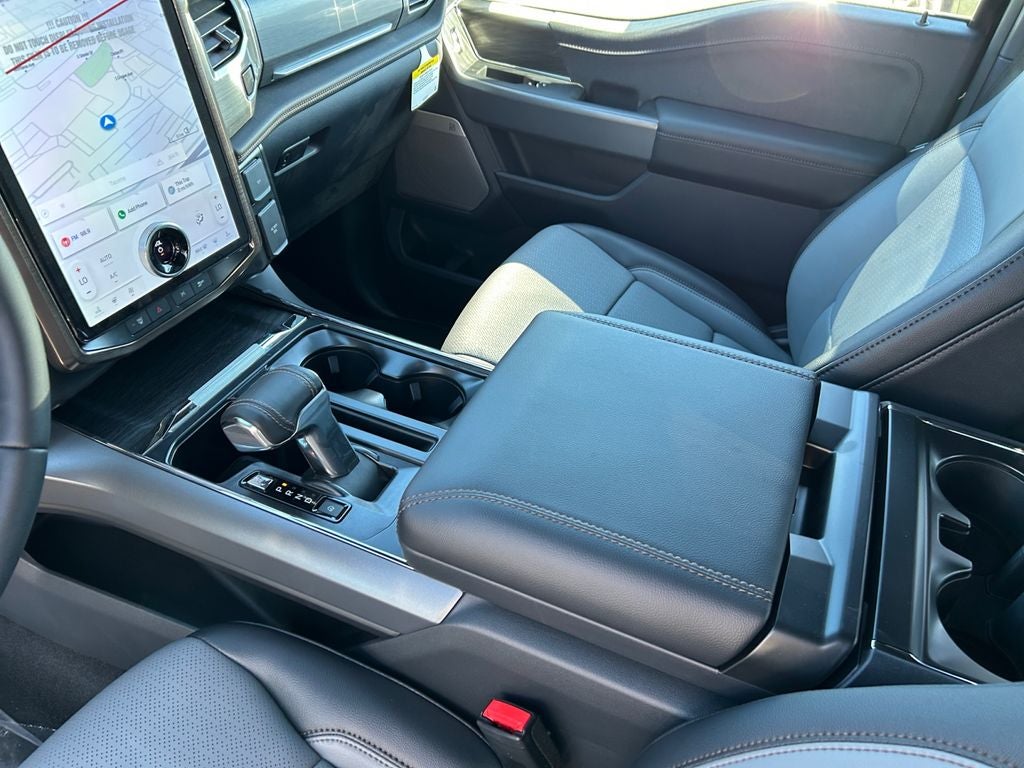 2025 Ford F-150 Lightning Lariat