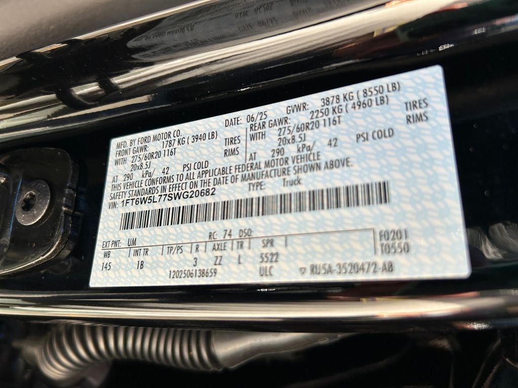 2025 Ford F-150 Lightning Lariat