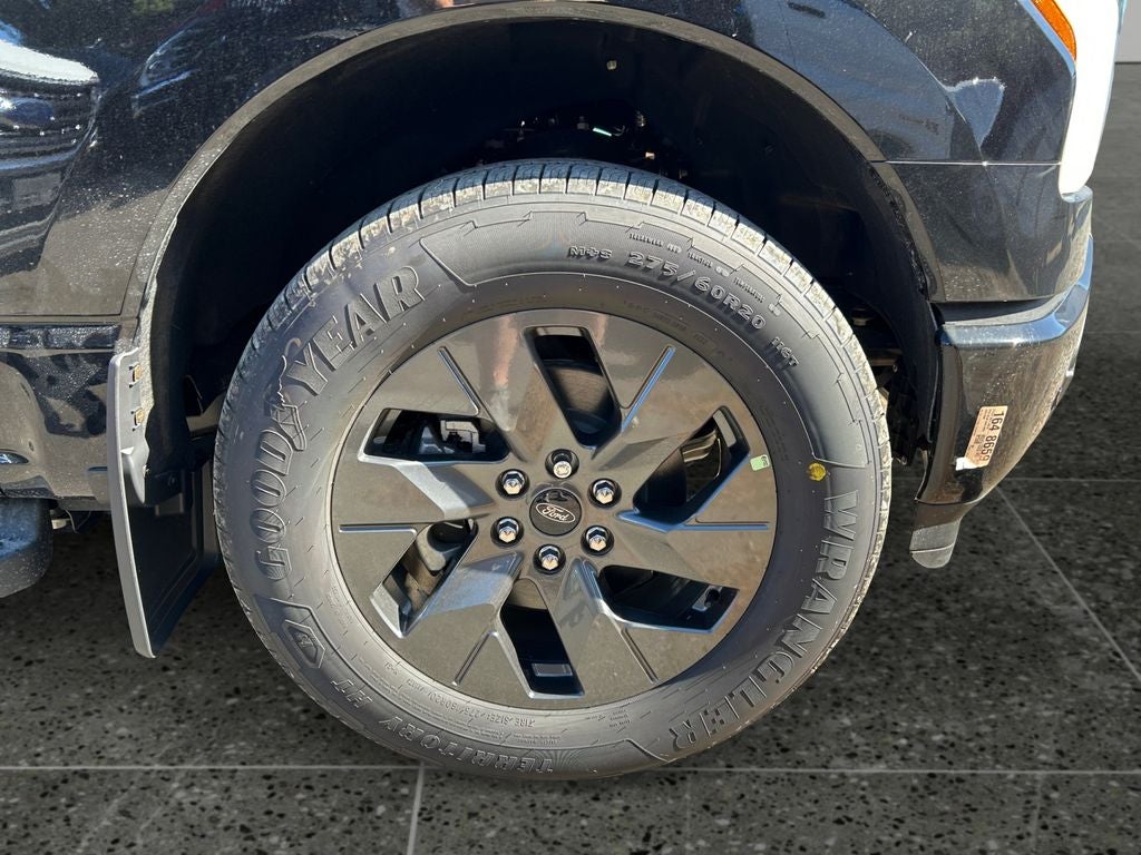 2025 Ford F-150 Lightning Lariat