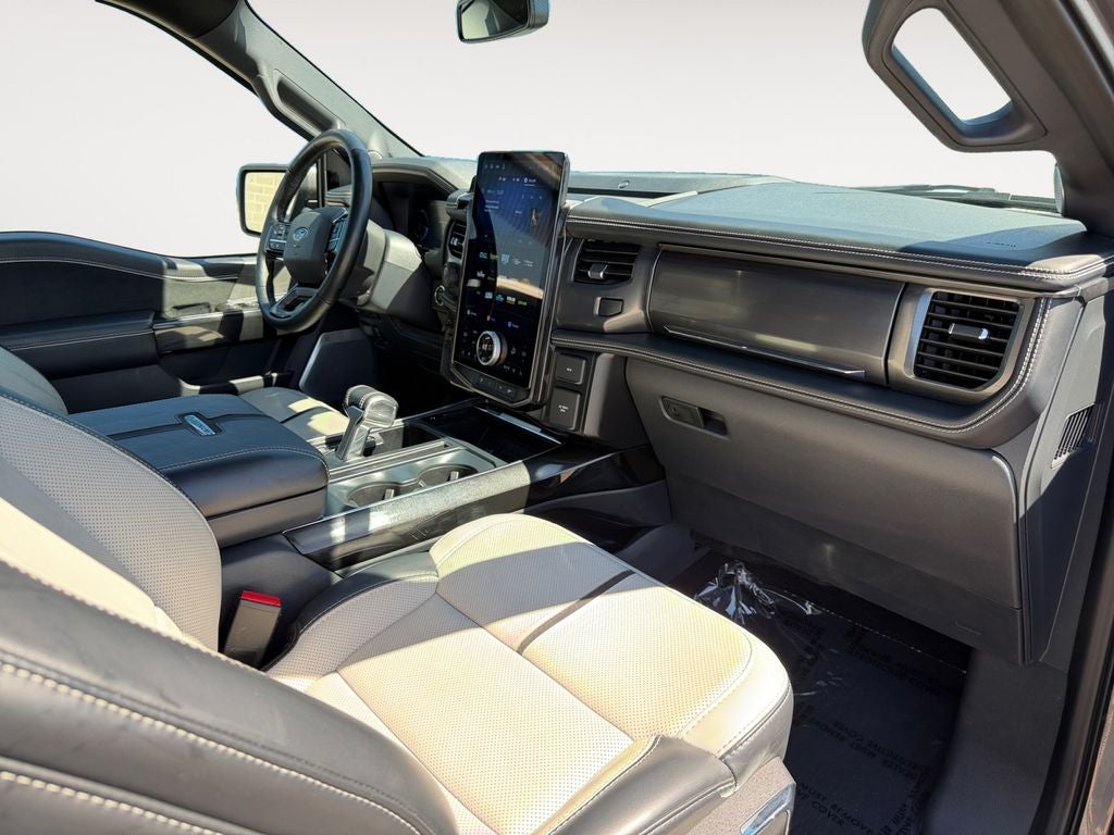 2024 Ford F-150 Lightning Platinum