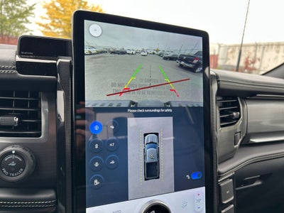 2025 Ford F-150 Lightning Platinum