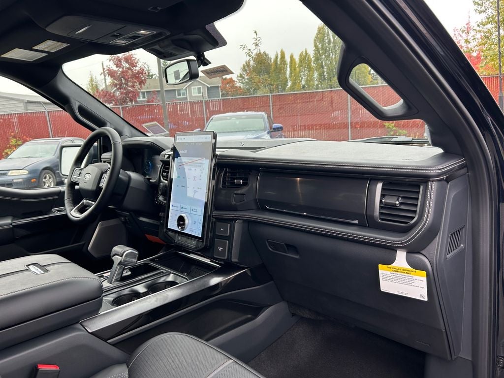 2025 Ford F-150 Lightning Platinum