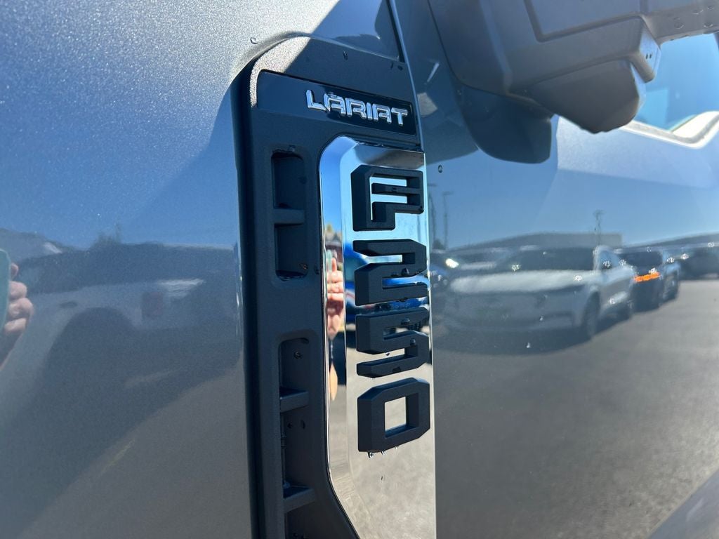 2025 Ford F-250SD Lariat