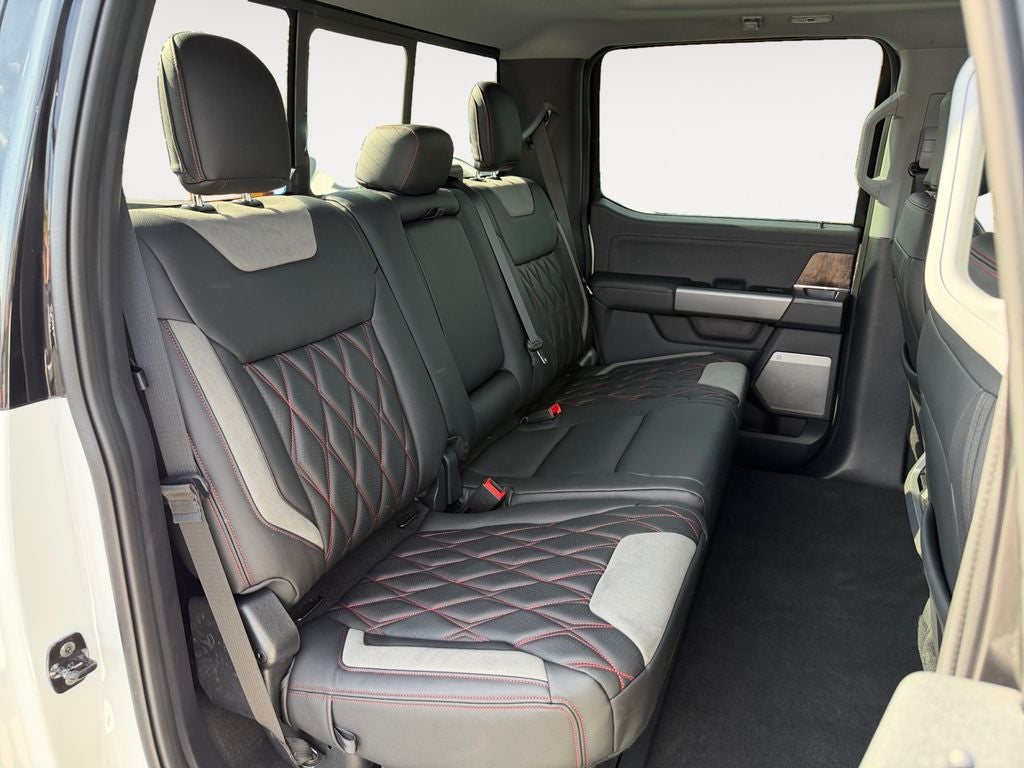 2026 Ford F-250SD Lariat black widow