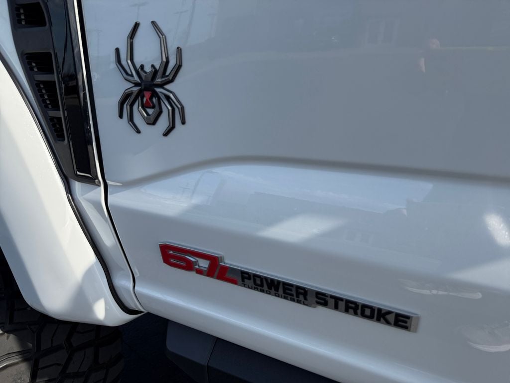 2026 Ford F-250SD Lariat black widow