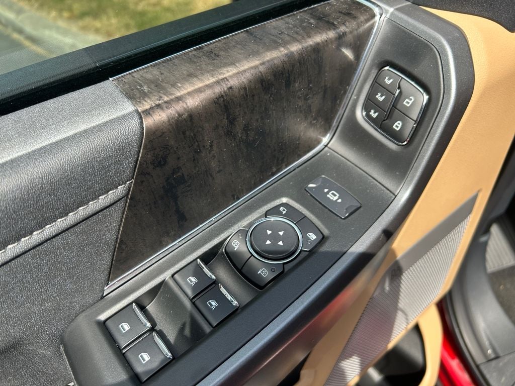 2025 Ford F-250SD Lariat