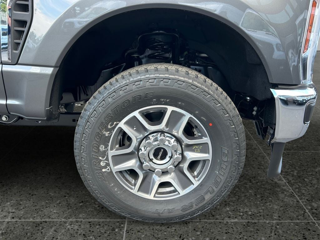 2025 Ford F-250SD Lariat