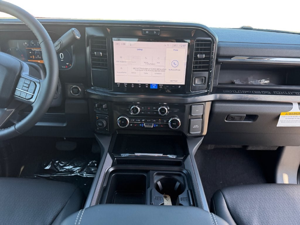2027 Ford F-350SD Lariat