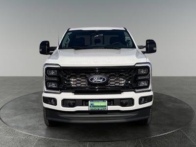 2027 Ford F-350SD Lariat