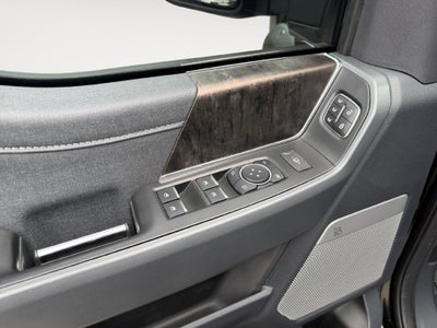 2023 Ford F-350SD Lariat