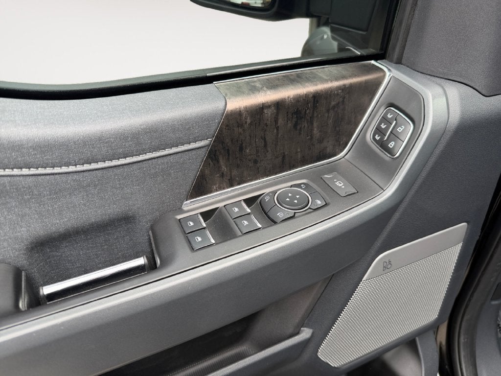 2023 Ford F-350SD Lariat