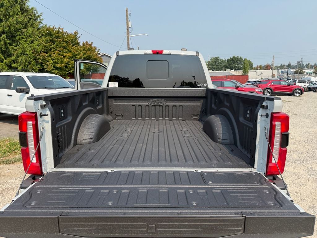 2026 Ford F-350SD Lariat ROUSH