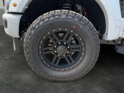 2026 Ford F-350SD Lariat ROUSH