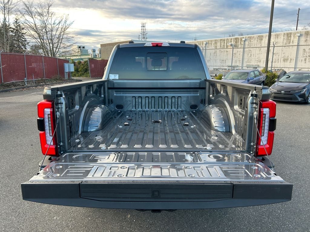 2026 Ford F-350SD F-350® Platinum®