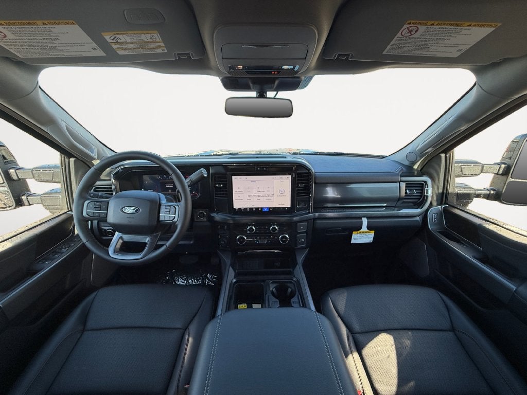 2027 Ford F-350SD Lariat