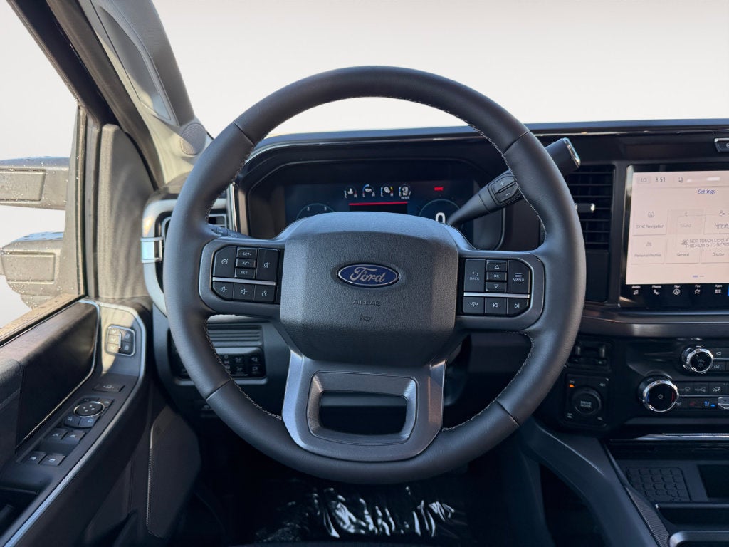 2027 Ford F-350SD Lariat