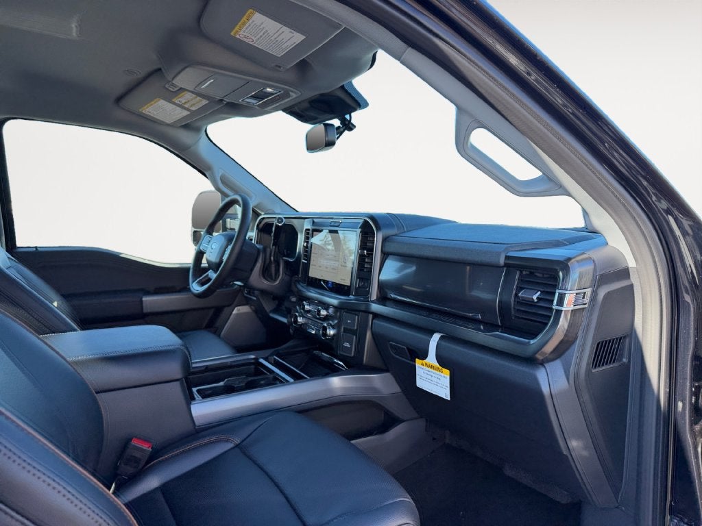 2027 Ford F-350SD Lariat
