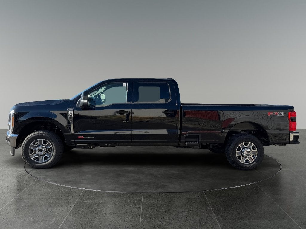 2027 Ford F-350SD Lariat