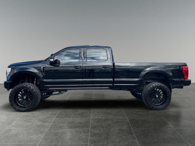 2022 Ford F-350SD Platinum