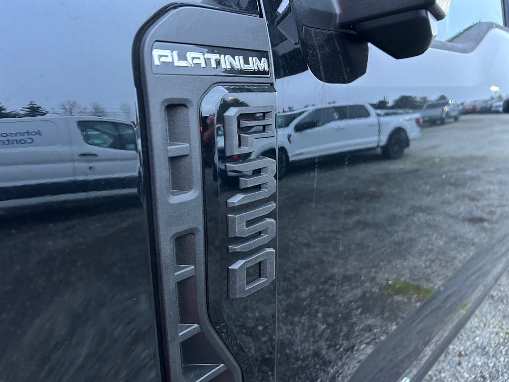 2026 Ford F-350SD Platinum