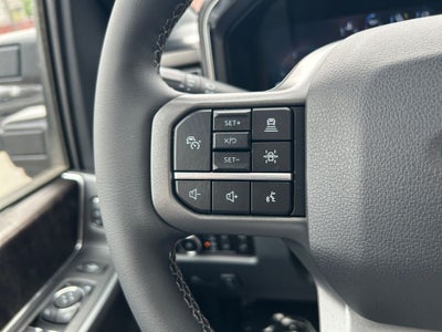 2026 Ford F-350SD Lariat DRW