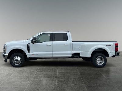 2026 Ford F-350SD Lariat DRW