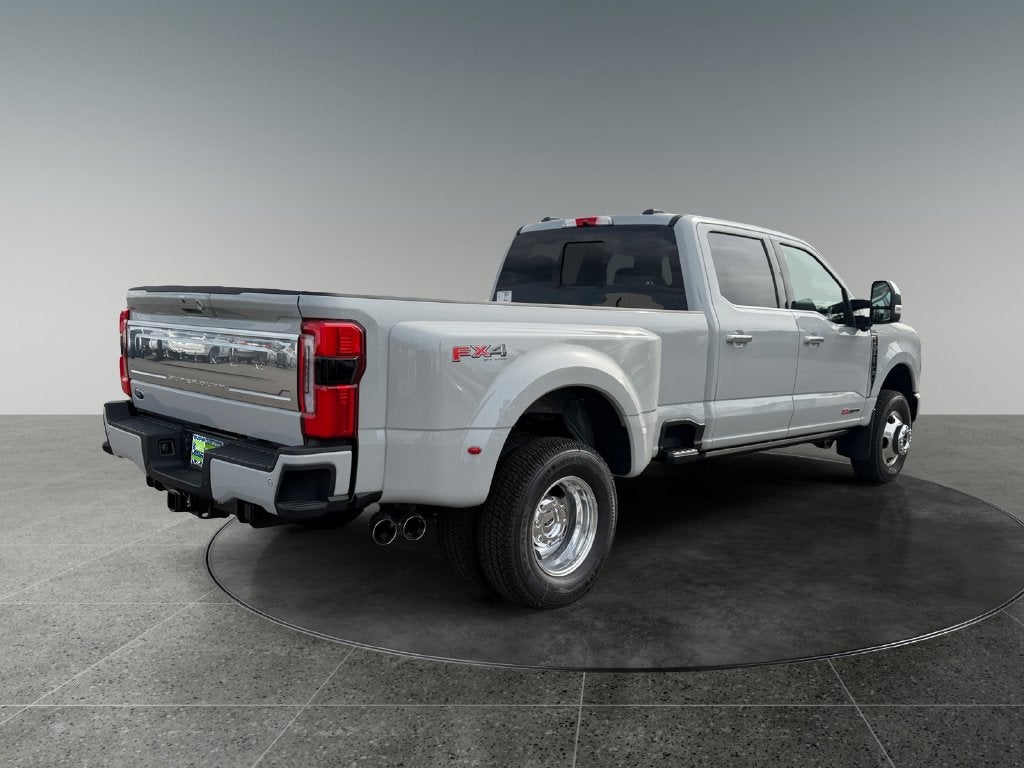2026 Ford F-350SD Platinum DRW
