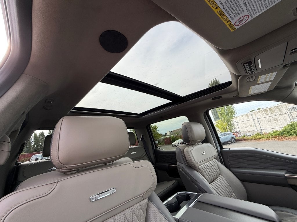 2026 Ford F-350SD Platinum DRW