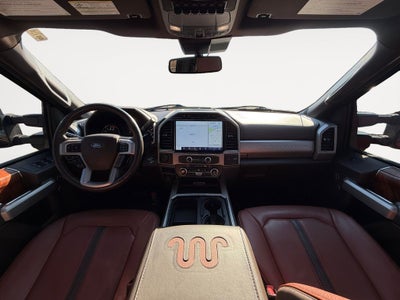 2022 Ford F-350SD Lariat DRW