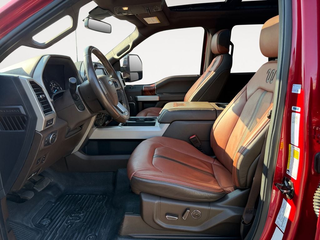 2022 Ford F-350SD Lariat DRW