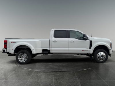 2026 Ford F-450SD Platinum