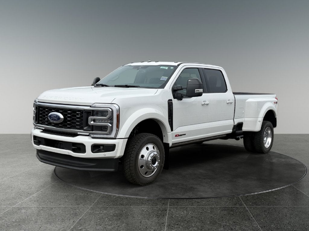 2026 Ford F-450SD Platinum