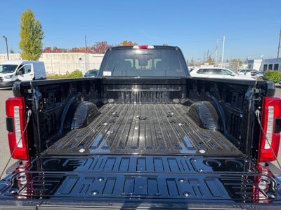 2027 Ford F-450SD Lariat DRW