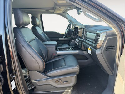 2027 Ford F-450SD Lariat DRW