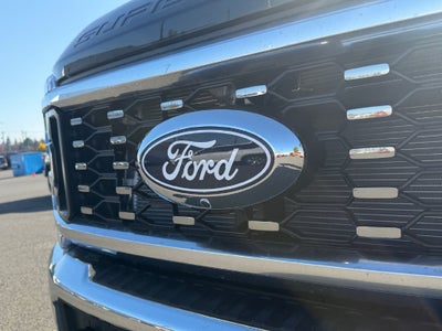 2027 Ford F-450SD Lariat DRW