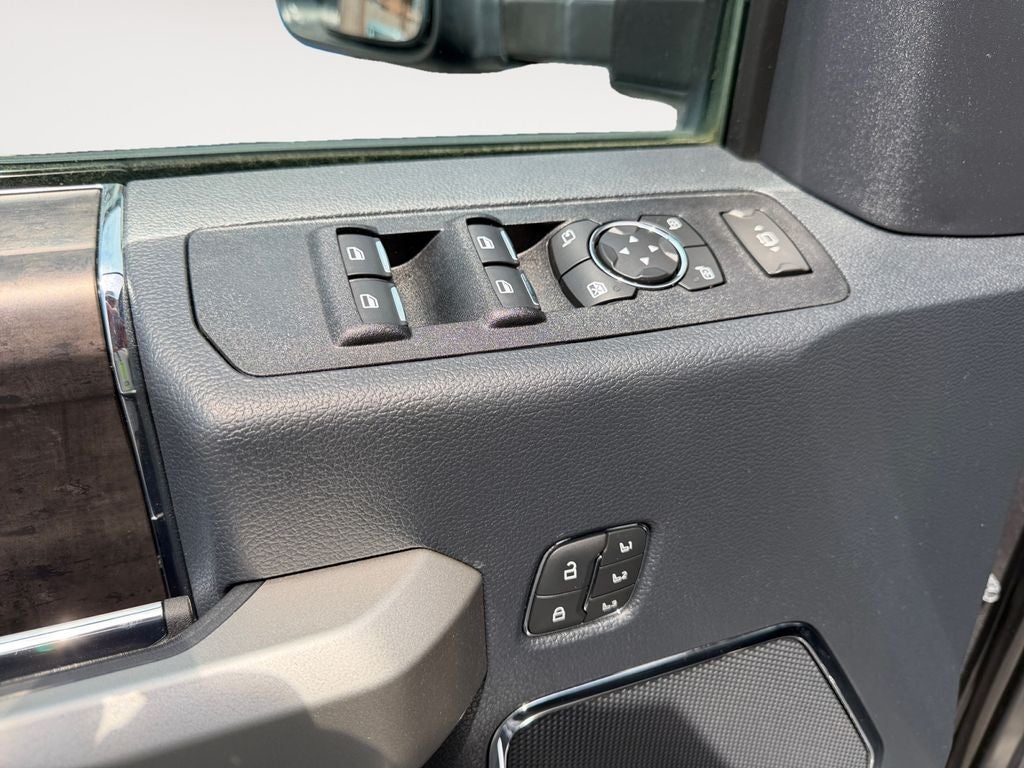 2022 Ford F-450SD Lariat DRW