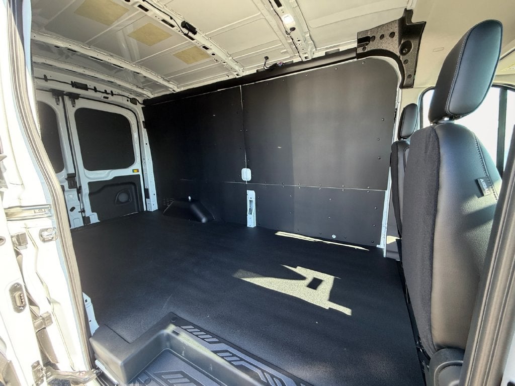 2027 Ford Transit-250 Base