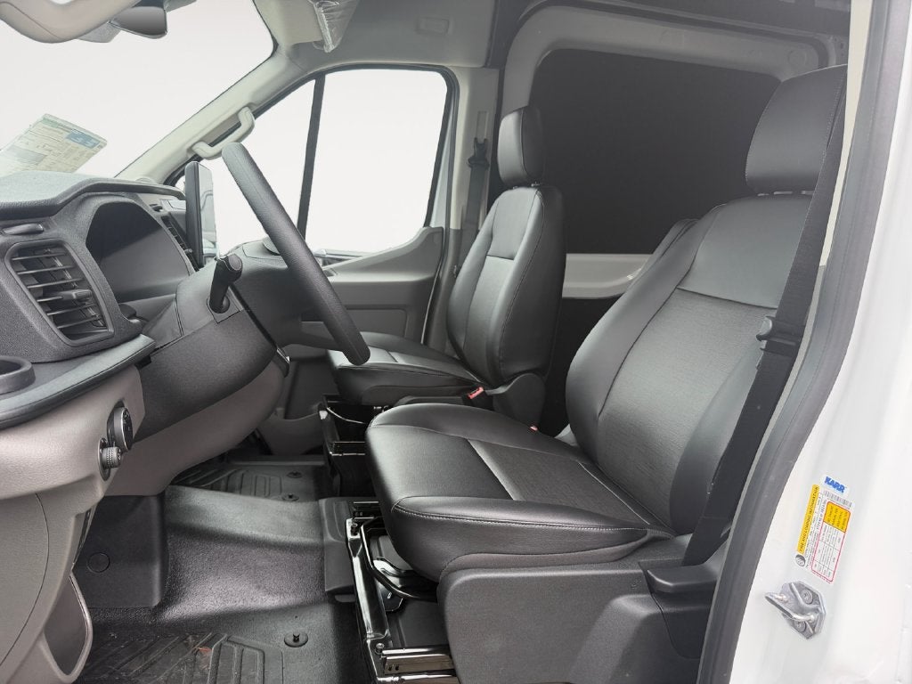 2027 Ford Transit-250 Base